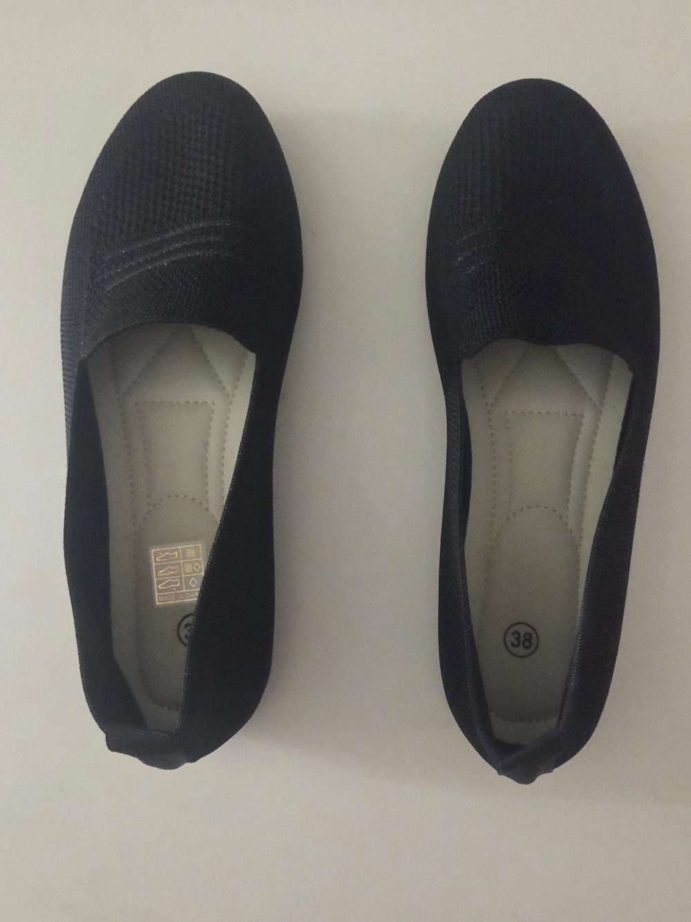 Women’s Black Knit Slip-On Flats Round Toe Casual Shoes US 7.5 EU 38